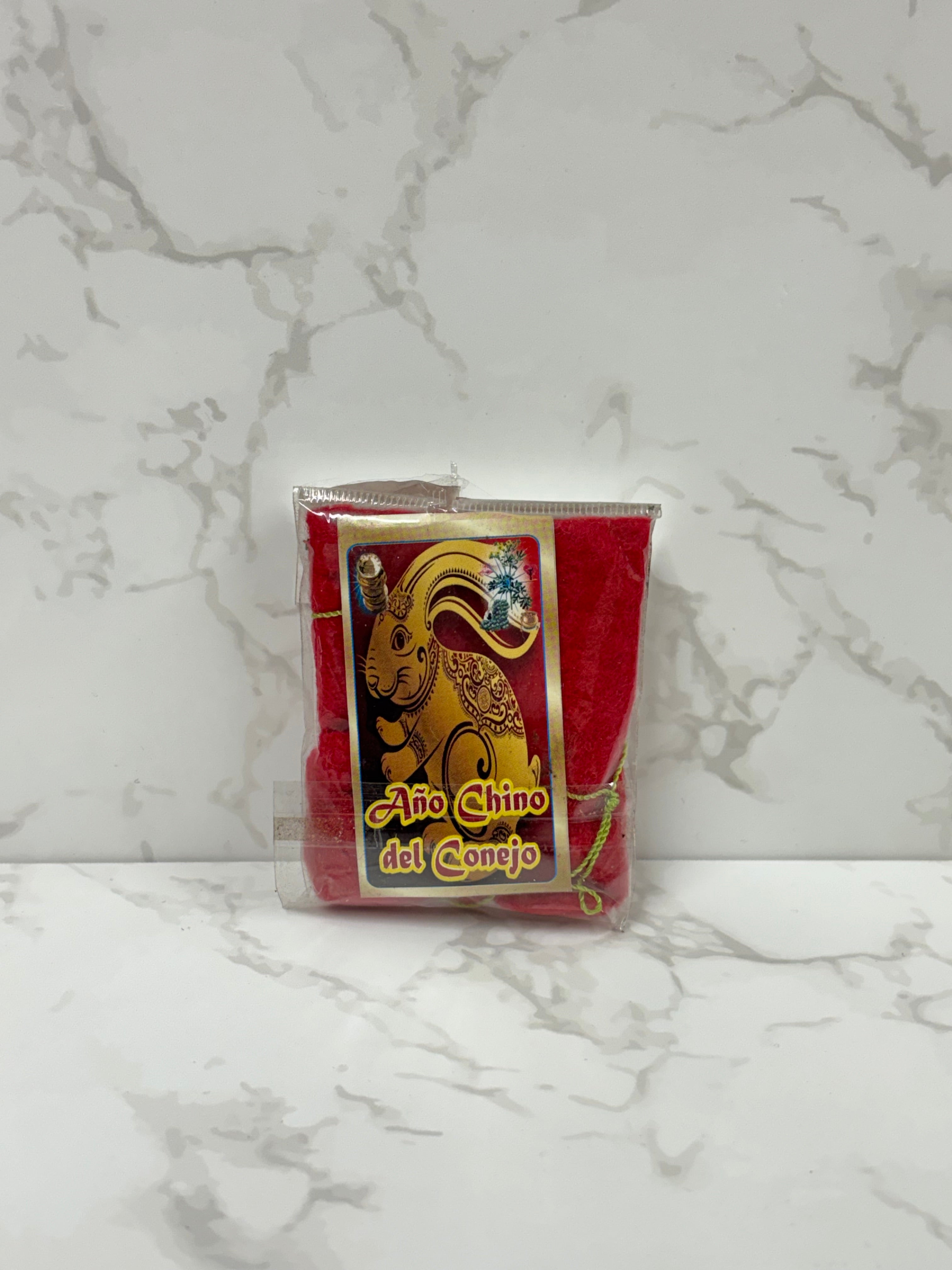 Year of the Rabbit Amulet (Año Chino del Conejo)