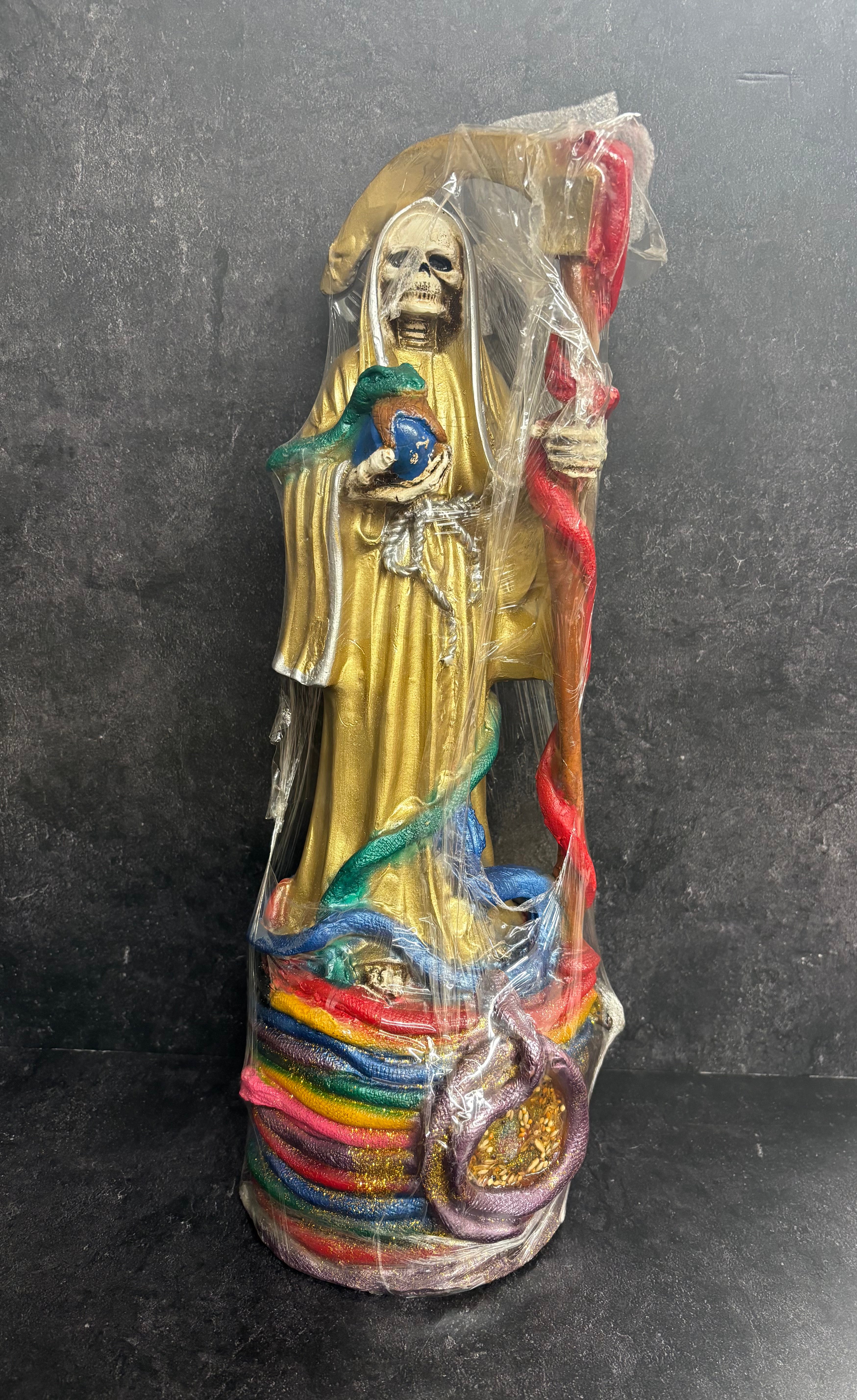 17” Santa Muerte de los Siete Colores - Protección y Fuerza