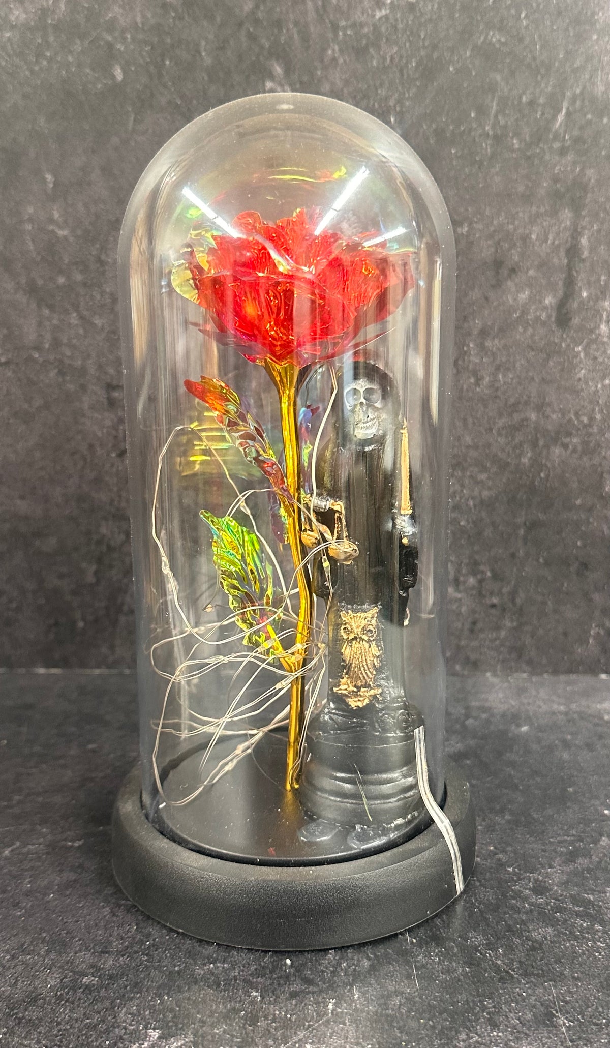 Santa Muerte Statue with LED Rose in Glass Dome – Spiritual Protection & Blessing 10"