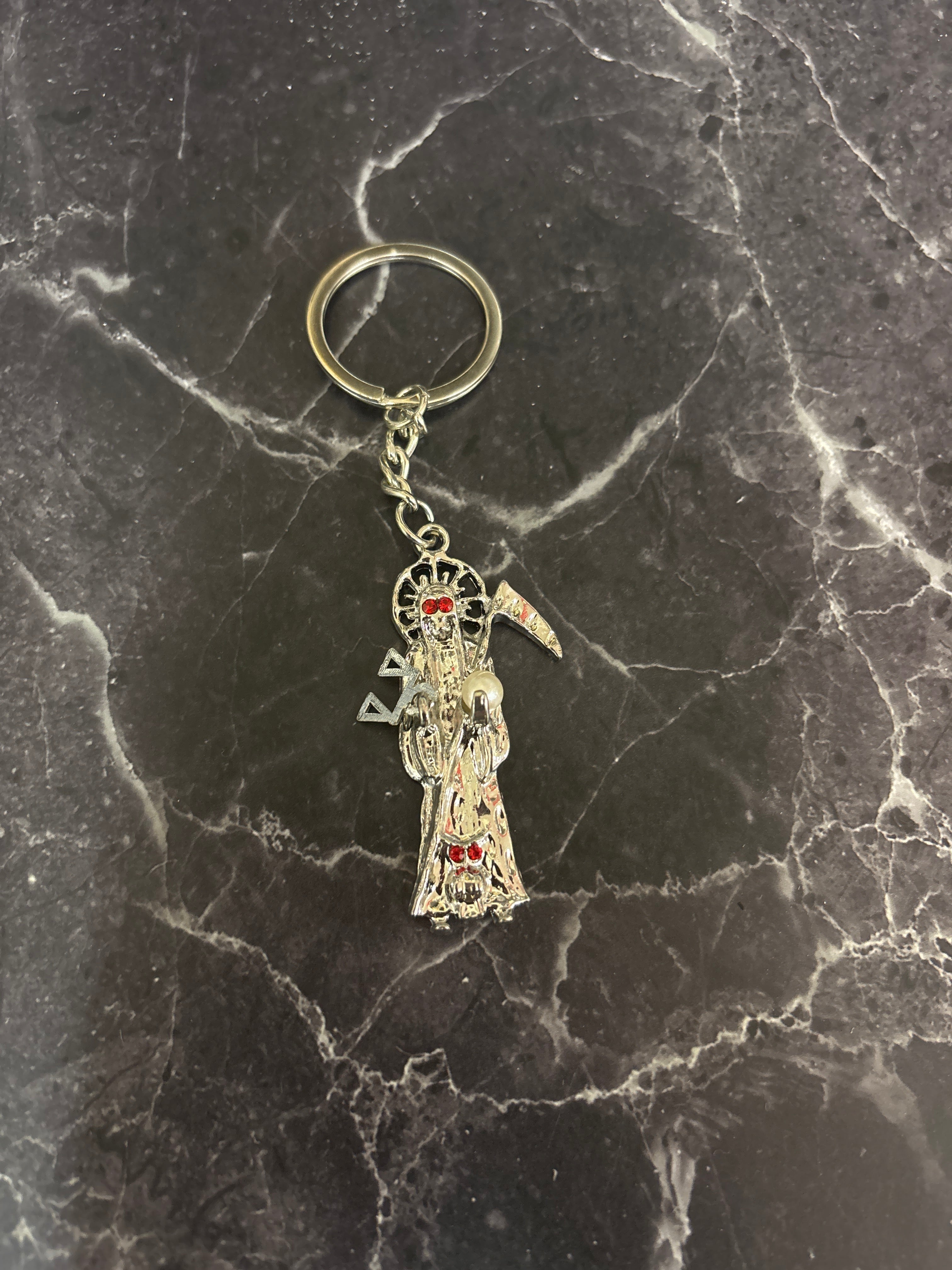 Santa Muerte Keychain – Gold & Silver Variants